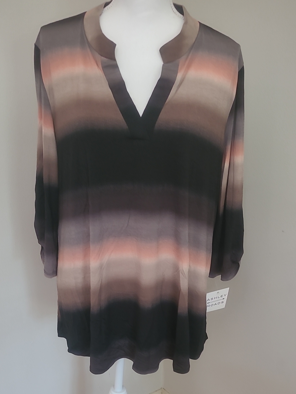 Women's Gradient Stripe Tunic Top - Black and Peach